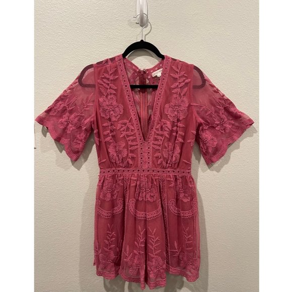 HONEY PUNCH Raspberry Lace Romper - Picture 2 of 7